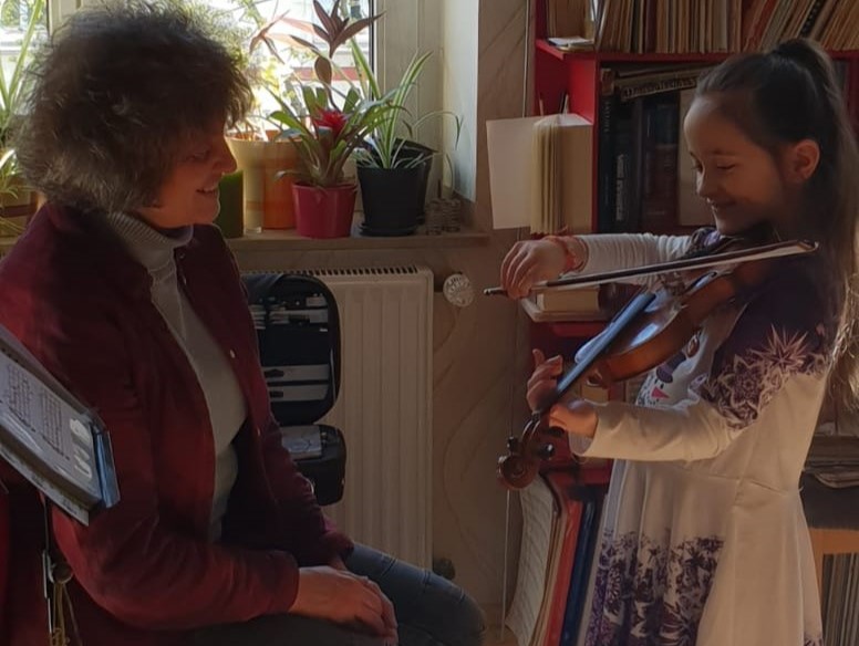 violin image